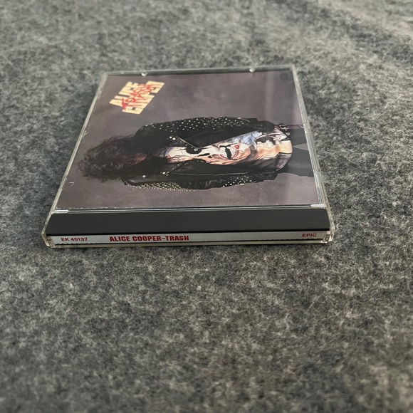 ALICE COOPER 1989 Trash CD CBS Records - Picture 7 of 7
